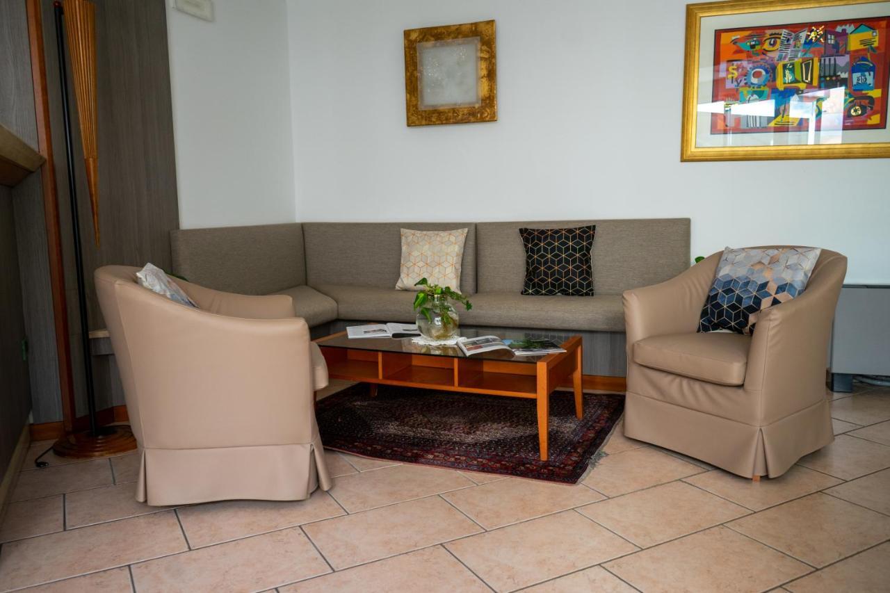 Hotel Garni Fontana Trento