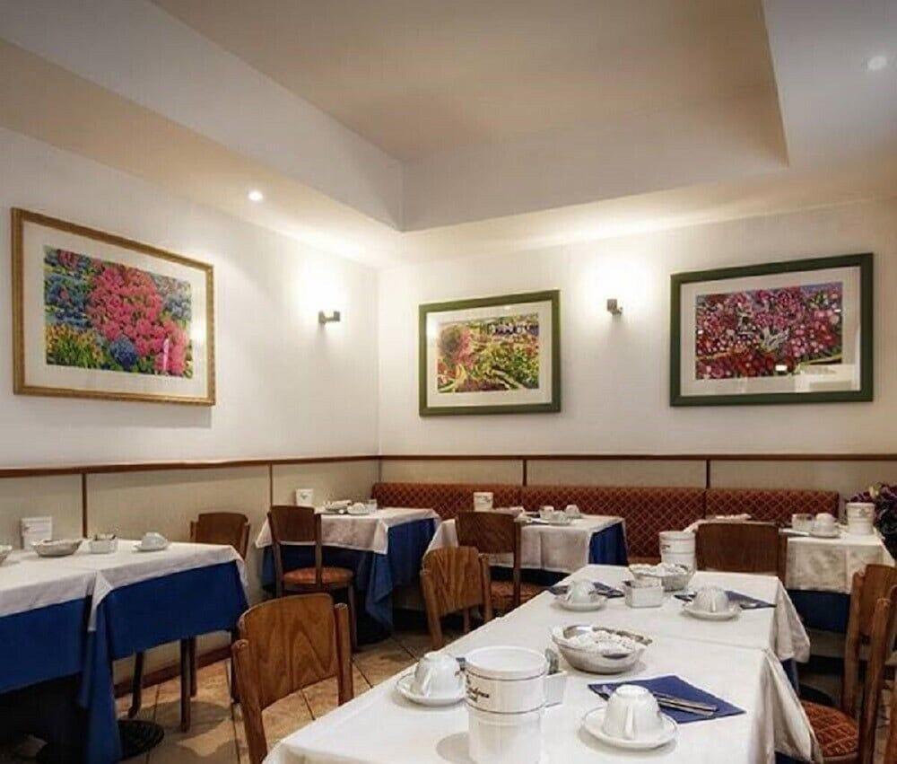 Hotel Garni Fontana Trento