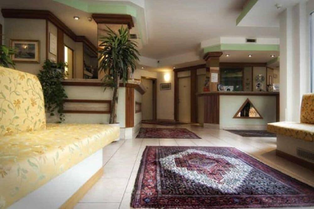 Hotel Garni Fontana Trento